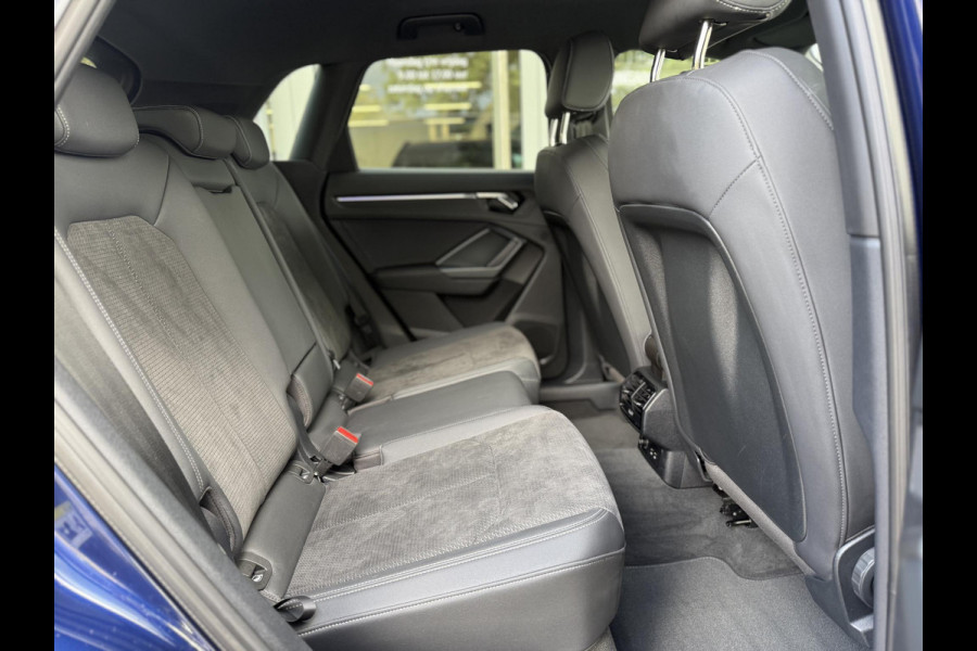 Audi Q3 45 TFSI e S edition 2 X S-Line|ACC|Sfeer|Matrix Led|Stoelverwarming|Cam