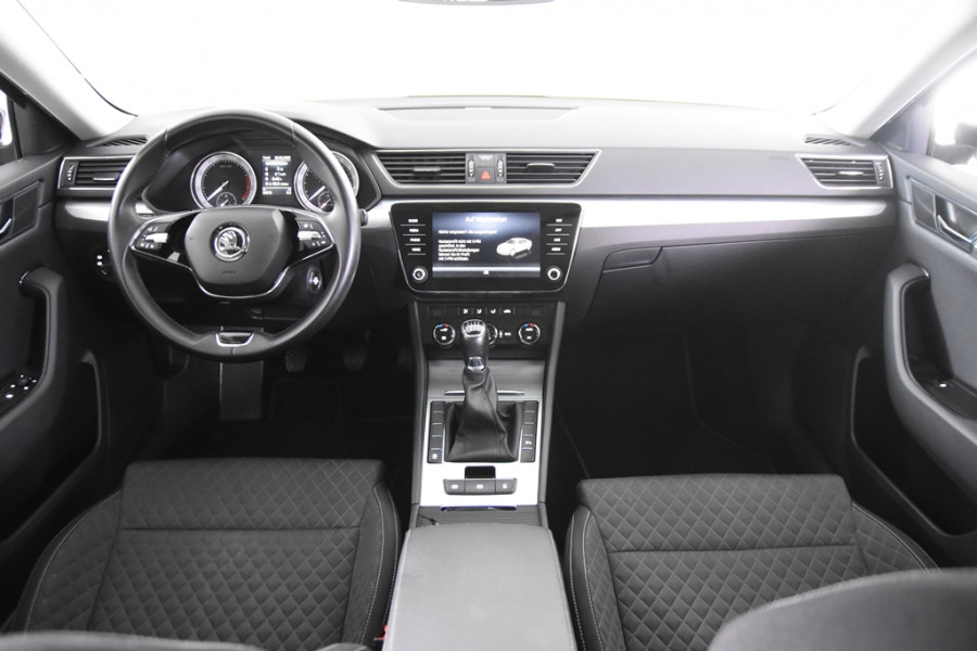 Škoda Superb 1.5 TSI ACT Ambition *1ste Eigenaar*Navigatie*PDC*