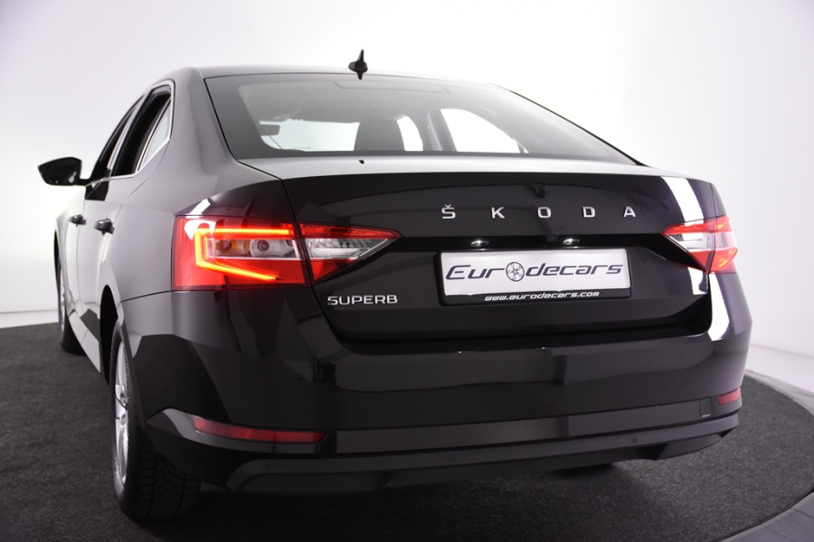 Škoda Superb 1.5 TSI ACT Ambition *1ste Eigenaar*Navigatie*PDC*