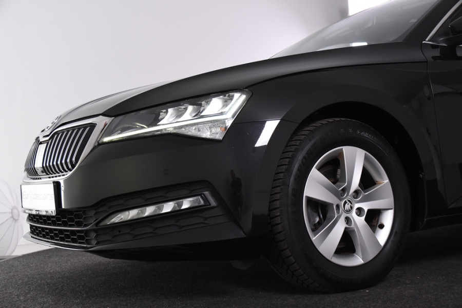 Škoda Superb 1.5 TSI ACT Ambition *1ste Eigenaar*Navigatie*PDC*
