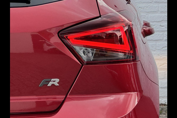 Seat Ibiza 1.0 EcoTSI FR Business Connect Climate control Adaptive cruise Navigatie Apple / Android DAB Digitaal dashboard