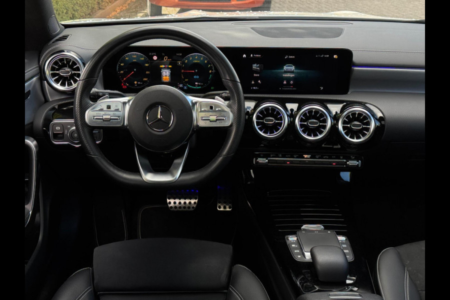 Mercedes-Benz CLA-Klasse Shooting Brake 250 e AMG Line | Pano, Navi, Camera, Stoelverw., Sfeerverl., MQB Virt. Cockp.