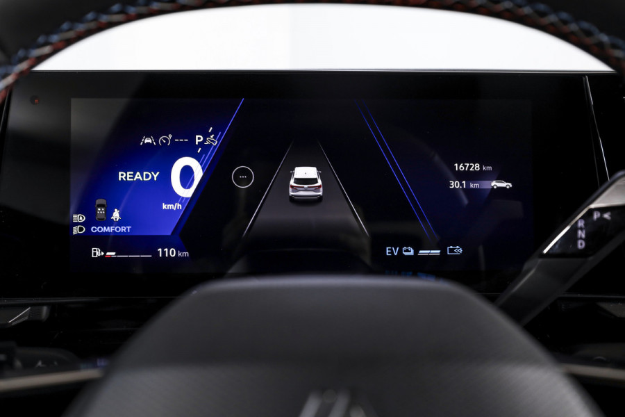 Renault Austral 1.2 E-Tech full hybrid 200 techno esprit Alpine | Dig. Cockpit | Adapt. Cruise | Stoel-+Voorruitverw. | PDC | Camera | NAV + App. Connect | ECC | DAB | LM 20" | 7675