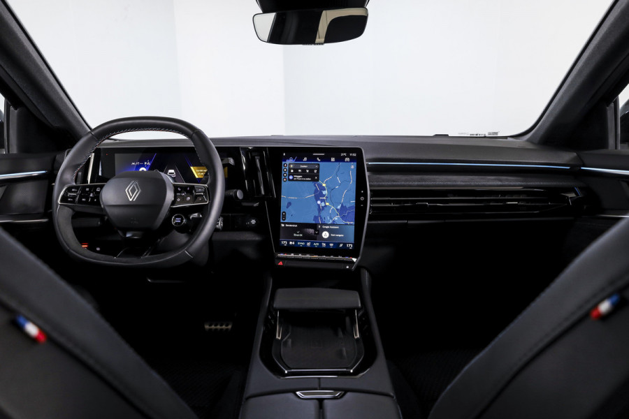 Renault Austral 1.2 E-Tech full hybrid 200 techno esprit Alpine | Dig. Cockpit | Adapt. Cruise | Stoel-+Voorruitverw. | PDC | Camera | NAV + App. Connect | ECC | DAB | LM 20" | 7675
