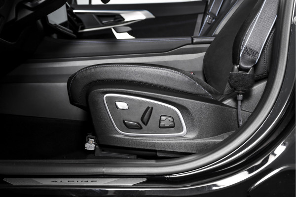 Renault Austral 1.2 E-Tech full hybrid 200 techno esprit Alpine | Dig. Cockpit | Adapt. Cruise | Stoel-+Voorruitverw. | PDC | Camera | NAV + App. Connect | ECC | DAB | LM 20" | 7675