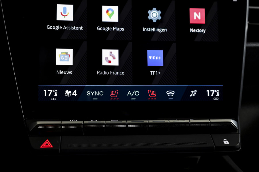 Renault Austral 1.2 E-Tech full hybrid 200 techno esprit Alpine | Dig. Cockpit | Adapt. Cruise | Stoel-+Voorruitverw. | PDC | Camera | NAV + App. Connect | ECC | DAB | LM 20" | 7675