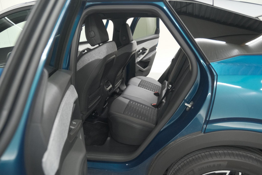 Peugeot 3008 Hybrid 136 e-DSC6 GT | Camera | Adaptieve Cruise Control | Elektronische Kofferklep | Stoelverwarming | Apple Carplay