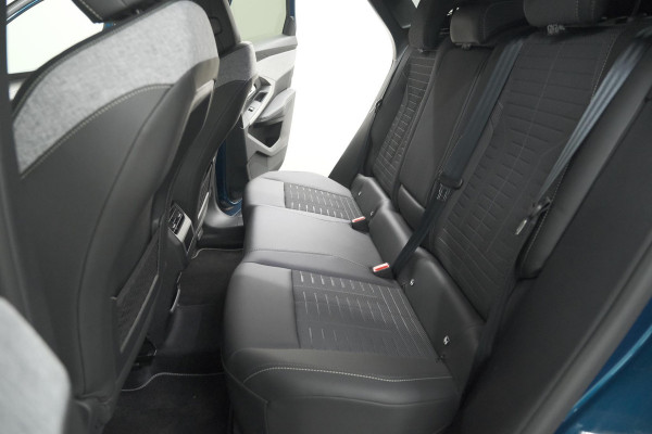 Peugeot 3008 Hybrid 136 e-DSC6 GT | Camera | Adaptieve Cruise Control | Elektronische Kofferklep | Stoelverwarming | Apple Carplay