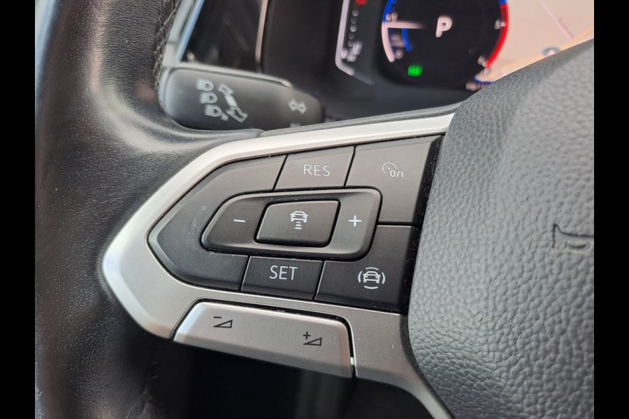 Volkswagen Transporter 2.0 TDI L2H1 150PK DSG DC Bulli | ACC | 2x Schuifdeur | LED | Virtual | Camera | App-connect | LMV |