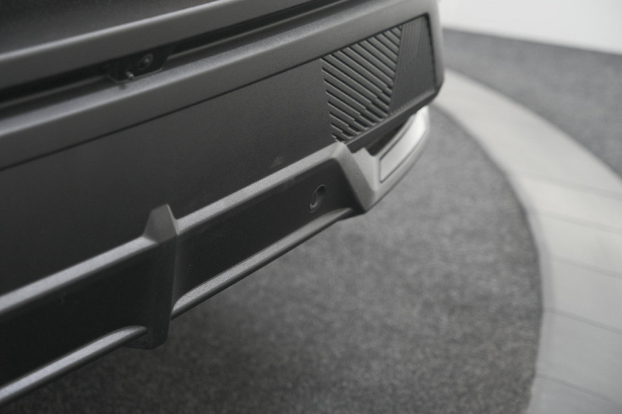 Peugeot 408 1.2 Hybrid 136 e-DSC6 Allure | 360 Camera | Navigatie | Parkeersensoren | Apple Carplay