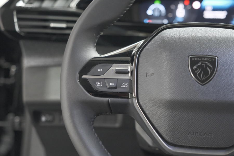 Peugeot 408 1.2 Hybrid 136 e-DSC6 Allure | 360 Camera | Navigatie | Parkeersensoren | Apple Carplay