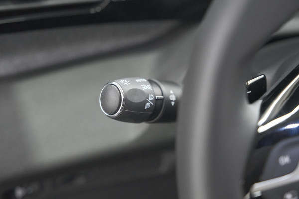 Peugeot 408 1.2 Hybrid 136 e-DSC6 Allure | 360 Camera | Navigatie | Parkeersensoren | Apple Carplay