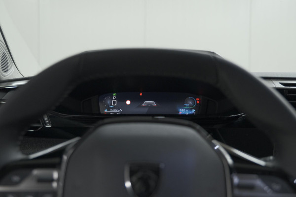 Peugeot 408 1.2 Hybrid 136 e-DSC6 Allure | 360 Camera | Navigatie | Parkeersensoren | Apple Carplay