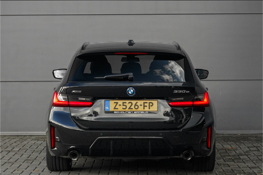 BMW 3 Serie Touring 330e xDrive M-Sport Memory Sfeerverlichting CarPlay 19"