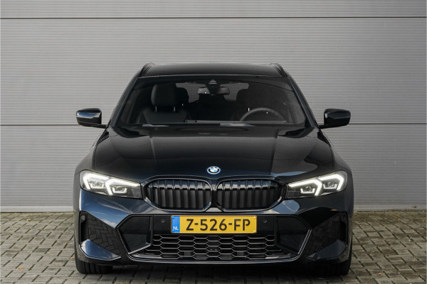 BMW 3 Serie Touring 330e xDrive M-Sport Memory Sfeerverlichting CarPlay 19"