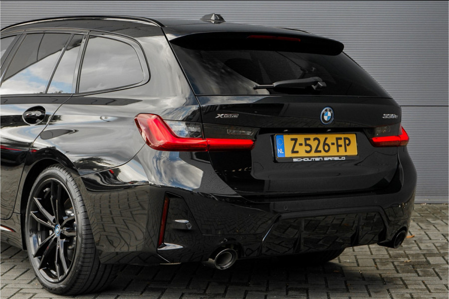 BMW 3 Serie Touring 330e xDrive M-Sport Memory Sfeerverlichting CarPlay 19"