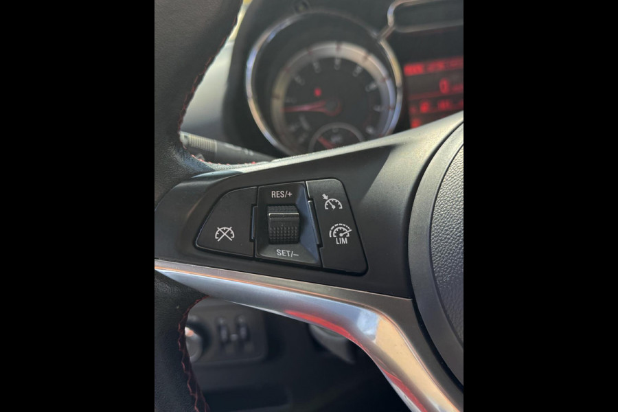Opel ADAM 1.0 Turbo Unlimited - Navigatie I Airco I Sport pakket & 17 inch velgen I PDC I LED I Dealer onderhouden