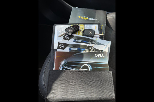 Opel ADAM 1.0 Turbo Unlimited - Navigatie I Airco I Sport pakket & 17 inch velgen I PDC I LED I Dealer onderhouden