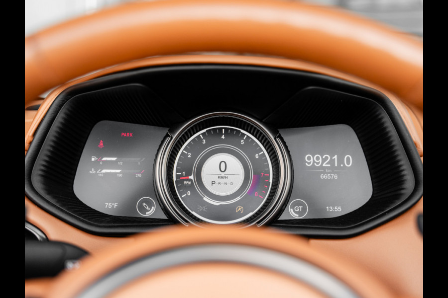 Aston Martin DB11 Volante 4.0 V8 | 360 camera's