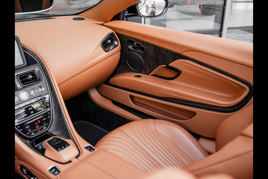 Aston Martin DB11 Volante 4.0 V8 | 360 camera's
