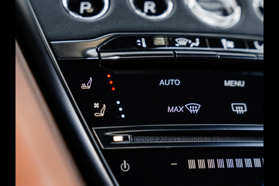 Aston Martin DB11 Volante 4.0 V8 | 360 camera's