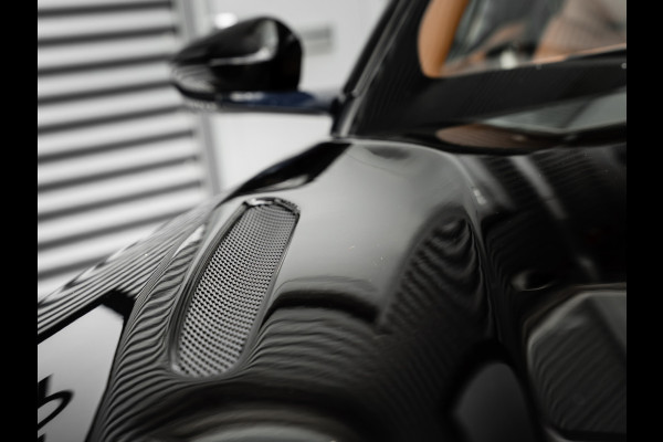 Aston Martin DB11 Volante 4.0 V8 | 360 camera's