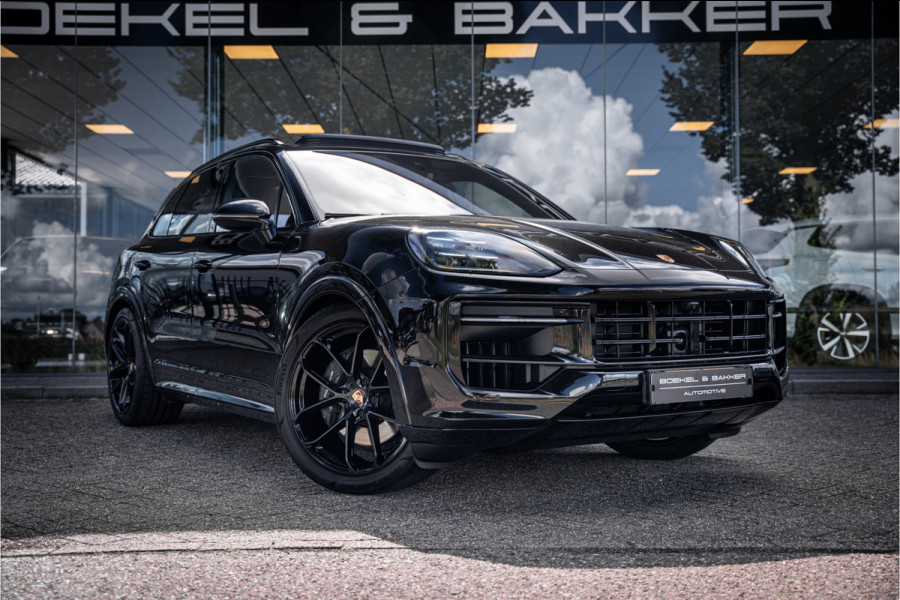 Porsche Cayenne 3.0 E-Hybrid ** Panodak ** 14-weg ** Sport Chrono ** Trekhaak 4-wiel sturing ** Sport Design ** Matrix-LED ** NP 152K Massage ** Nachtzicht