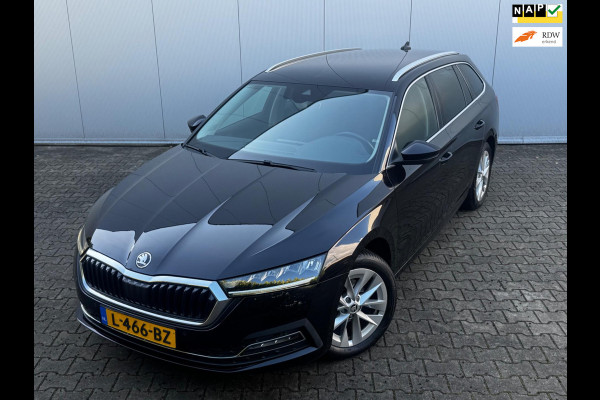 Škoda Octavia Combi 1.0 e-TSI BUSINESS EDITION TREKHAAK CARPLAY ORIGINEEL NEDERLANDS CLIMA PARKEERSENSOREN NAP
