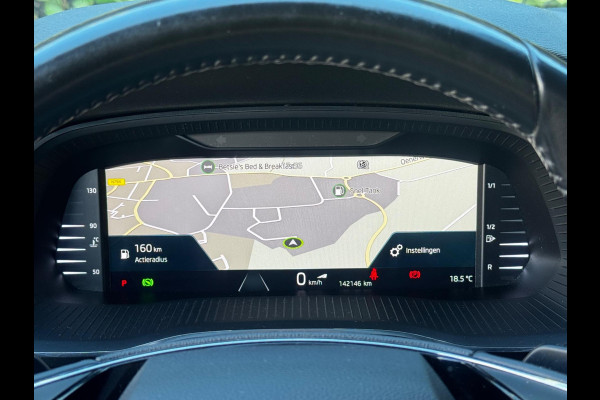 Škoda Octavia Combi 1.0 e-TSI BUSINESS EDITION TREKHAAK CARPLAY ORIGINEEL NEDERLANDS CLIMA PARKEERSENSOREN NAP
