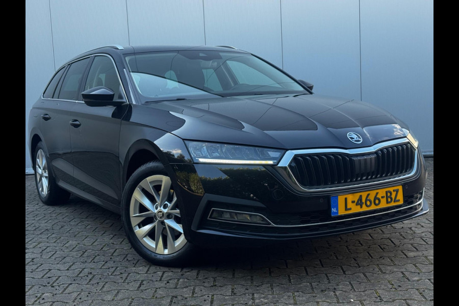 Škoda Octavia Combi 1.0 e-TSI BUSINESS EDITION TREKHAAK CARPLAY ORIGINEEL NEDERLANDS CLIMA PARKEERSENSOREN NAP