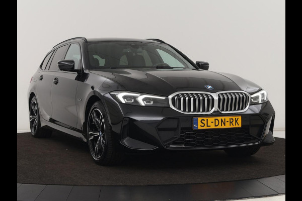 BMW 3-serie 330e M Sport | Leder | Trekhaak | Stoel & stuurverwarming | Carplay | Sportstoelen | Navigatie | Full LED | Park Assist | Live Cockpit | PHEV | Plug In