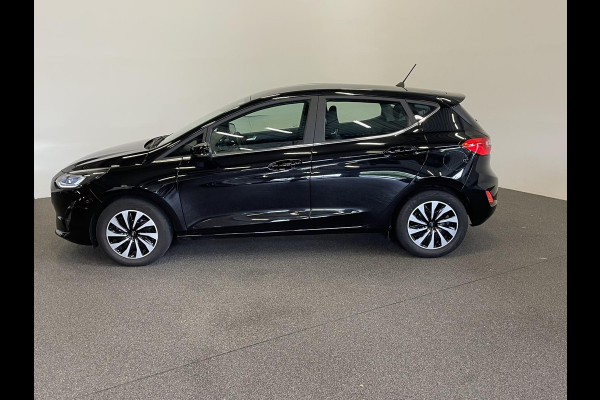 Ford Fiesta 1.0 EcoBoost Hybrid Titanium Climate control Navigatie Cruise control LED Apple Carplay/ Android Auto  Parkeersensor voor