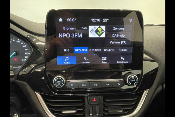 Ford Fiesta 1.0 EcoBoost Hybrid Titanium Climate control Navigatie Cruise control LED Apple Carplay/ Android Auto  Parkeersensor voor