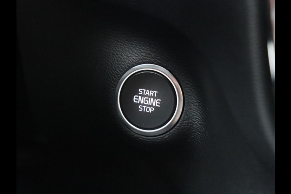 Volvo XC40 1.5 T4 Recharge Inscription | Automaat | PHEV | Climate crontrole | Stoelverwarming | Stuurverwarming | LED | Carplay | DAB | Navigatie | Cruise controle