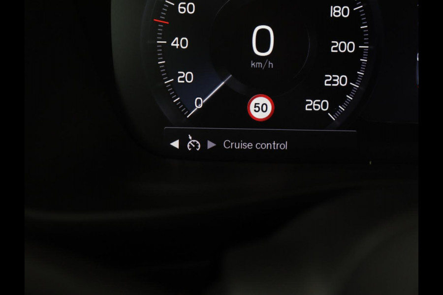 Volvo XC40 1.5 T4 Recharge Inscription | Automaat | PHEV | Climate crontrole | Stoelverwarming | Stuurverwarming | LED | Carplay | DAB | Navigatie | Cruise controle