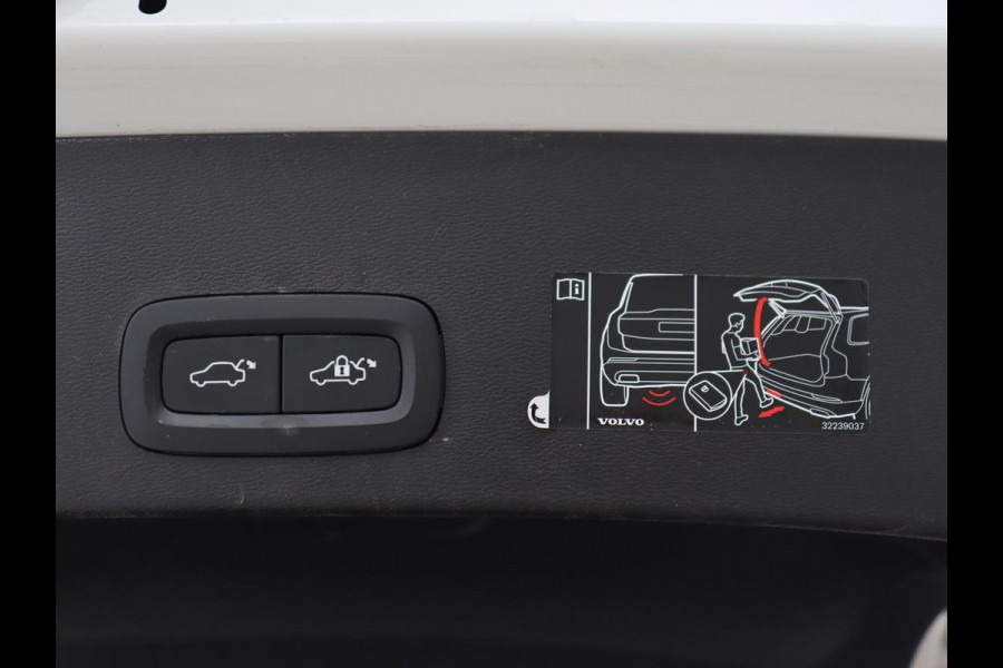 Volvo XC40 1.5 T4 Recharge Inscription | Automaat | PHEV | Climate crontrole | Stoelverwarming | Stuurverwarming | LED | Carplay | DAB | Navigatie | Cruise controle