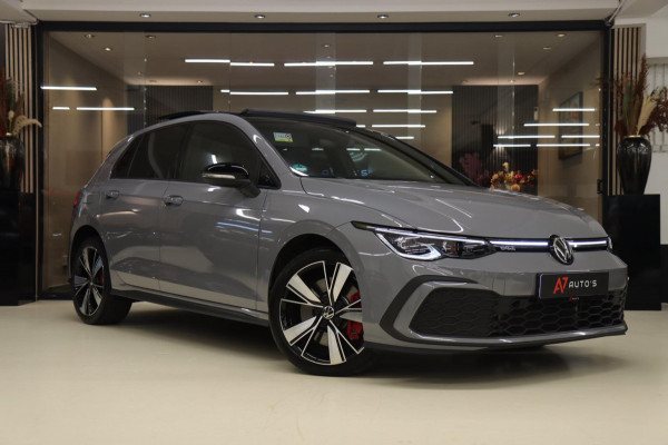 Volkswagen Golf 1.4 eHybrid GTE / HEADUP/PANO/IQLIGHT/CAM/CARPLAY/VOL