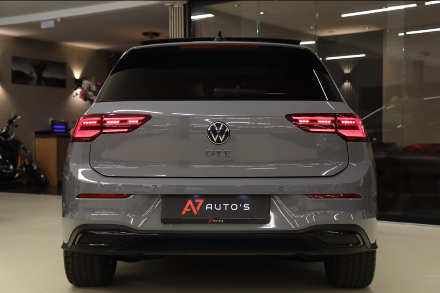 Volkswagen Golf 1.4 eHybrid GTE / HEADUP/PANO/IQLIGHT/CAM/CARPLAY/VOL
