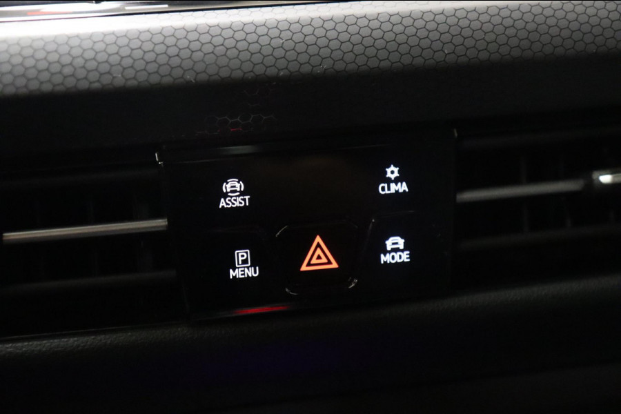 Volkswagen Golf 1.4 eHybrid GTE / HEADUP/PANO/IQLIGHT/CAM/CARPLAY/VOL