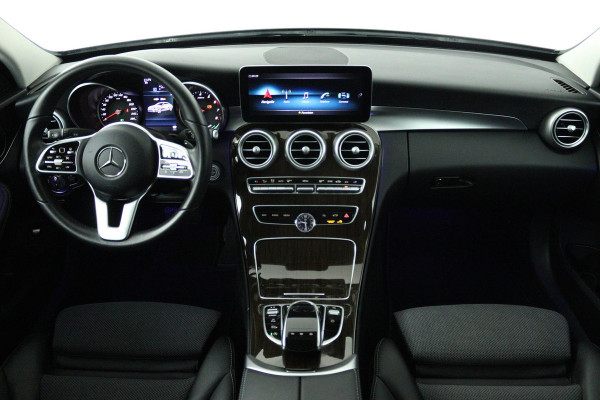 Mercedes-Benz C-Klasse 200 Premium Plus Pack (SFEERVERLICHTING, STOELVERWARMING, ACHTERUITRIJCAMERA, ELEKTR STOELEN, NL-AUTO)