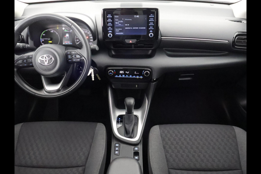 Toyota Yaris 1.5 Hybrid Active Bi-Tone | Apple Carplay& AndroidAUTO | Privacy Glass | Adapt.Cruise Control |