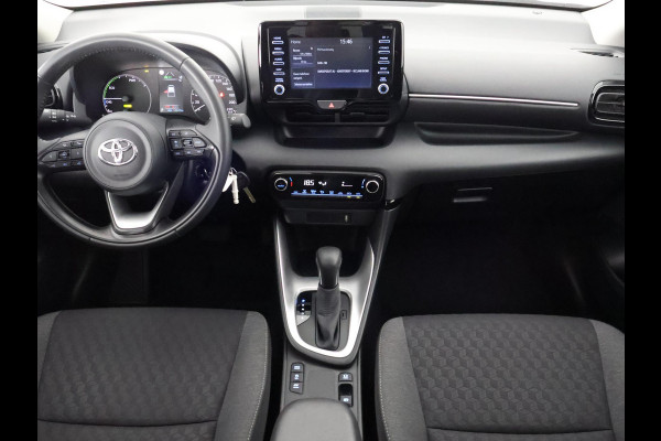 Toyota Yaris 1.5 Hybrid Active Bi-Tone | Apple Carplay& AndroidAUTO | Privacy Glass | Adapt.Cruise Control |