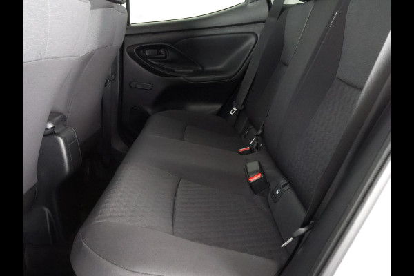 Toyota Yaris 1.5 Hybrid Active Bi-Tone | Apple Carplay& AndroidAUTO | Privacy Glass | Adapt.Cruise Control |
