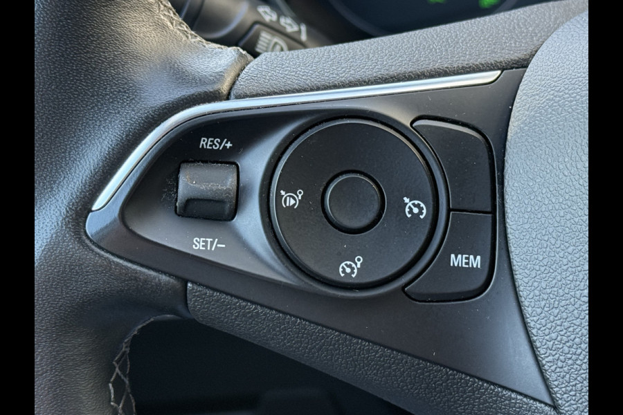 Opel Grandland X BWJ 11-2020 1.2T 131PK Bus Executive | CLIMA | NAVI | CAMERA | CARPLAY | LEDER/STOF | SPORTSTOELEN | PRIVACY GLASS