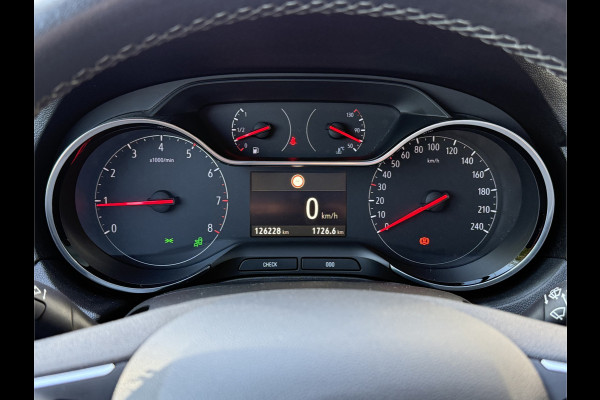 Opel Grandland X BWJ 11-2020 1.2T 131PK Bus Executive | CLIMA | NAVI | CAMERA | CARPLAY | LEDER/STOF | SPORTSTOELEN | PRIVACY GLASS