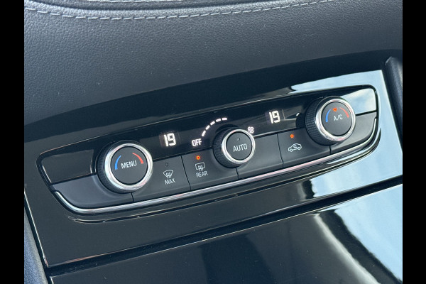 Opel Grandland X BWJ 11-2020 1.2T 131PK Bus Executive | CLIMA | NAVI | CAMERA | CARPLAY | LEDER/STOF | SPORTSTOELEN | PRIVACY GLASS