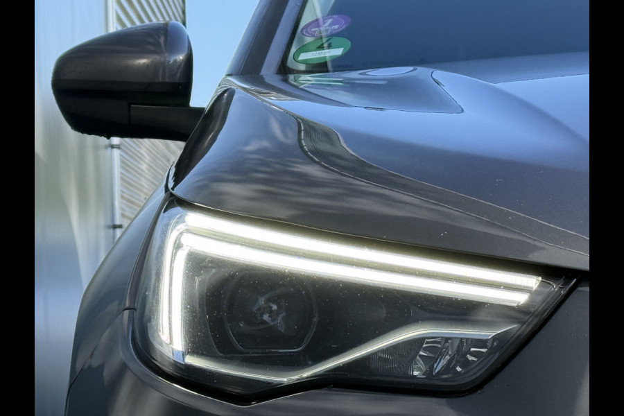 Opel Grandland X BWJ 11-2020 1.2T 131PK Bus Executive | CLIMA | NAVI | CAMERA | CARPLAY | LEDER/STOF | SPORTSTOELEN | PRIVACY GLASS
