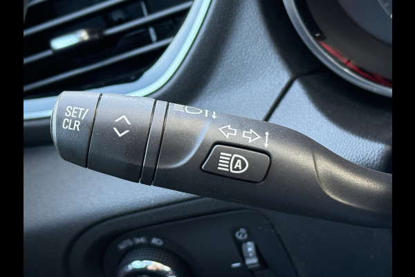 Opel Grandland X BWJ 11-2020 1.2T 131PK Bus Executive | CLIMA | NAVI | CAMERA | CARPLAY | LEDER/STOF | SPORTSTOELEN | PRIVACY GLASS