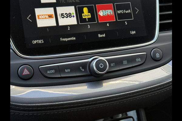 Opel Grandland X BWJ 11-2020 1.2T 131PK Bus Executive | CLIMA | NAVI | CAMERA | CARPLAY | LEDER/STOF | SPORTSTOELEN | PRIVACY GLASS