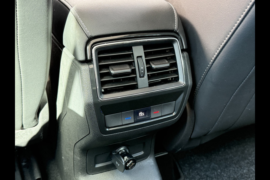 Škoda Kodiaq BWJ 2020 | 1.5TSI 150PK Bus Ed | PANO | SPORTSTOELEN | LEDER/STOF | CLIMA | CARPLAY | CAMERA A | NAVI